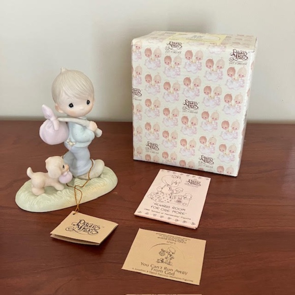 Precious Moments - You Can’t Run Away From God - E-0525- 1983 - Picture 1 of 7